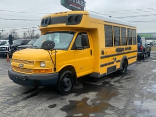 2009 Chevrolet Express 3500 2dr Commercial/Cutaway/Chassis 139 177 in. WB 1GBKG31K591152308 2009 Chevrolet Express 3500 2dr Commercial/Cutaway/Chassis 139 177 in. WB