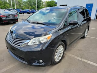 2012 Toyota Sienna XLE 7-Passenger 5TDDK3DC4CS043842 2012 Toyota Sienna XLE 7-Passenger