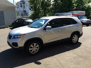 2011 Kia Sorento LX 5XYKTDA21BG167892 2011 Kia Sorento LX