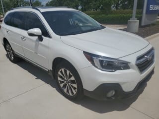 2018 Subaru Outback 3.6R Touring 4S4BSETC4J3330502 2018 Subaru Outback 3.6R Touring