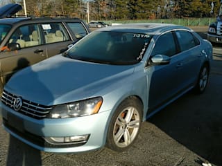 2013 Volkswagen Passat TDI SEL Premium 1VWCN7A30DC109320 2013 Volkswagen Passat TDI SEL Premium