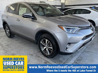 2018 Toyota RAV4 JTMWFREV1JD116495 2018 Toyota RAV4