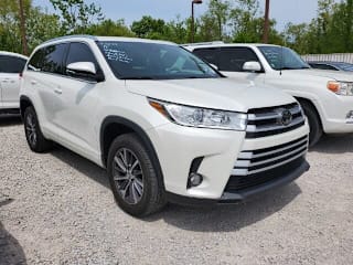 2018 Toyota Highlander XLE 5TDKZRFH5JS546226 2018 Toyota Highlander XLE