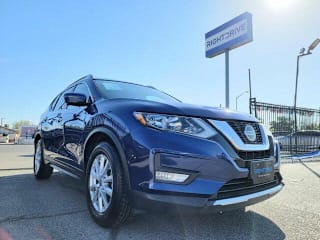2018 Nissan Rogue KNMAT2MT8JP606747 2018 Nissan Rogue