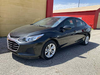 2019 Chevrolet Cruze LS 1G1BC5SM2K7128689 2019 Chevrolet Cruze LS