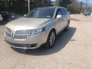 2011 Lincoln MKT 2LMHJ5ATXBBJ52732 2011 Lincoln MKT