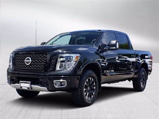 2019 Nissan Titan PRO-4X 1N6AA1E53KN528324 2019 Nissan Titan PRO-4X