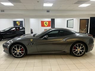 2010 Ferrari California ZFF65LJA5A0172693 2010 Ferrari California
