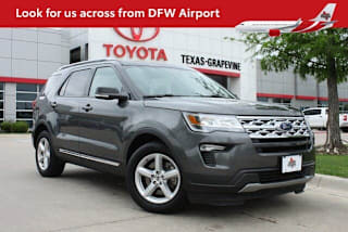 2019 Ford Explorer XLT 1FM5K7D8XKGA61581 2019 Ford Explorer XLT