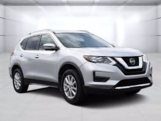2018 Nissan Rogue SV 5N1AT2MV3JC790578 2018 Nissan Rogue SV