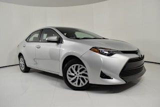 2018 Toyota Corolla 5YFBURHE3JP827810 2018 Toyota Corolla