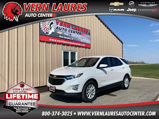 2018 Chevrolet Equinox LT 2GNAXSEV7J6115713 2018 Chevrolet Equinox LT
