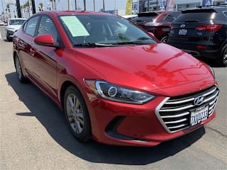 2017 Hyundai Elantra SE 5NPD84LF2HH159182 2017 Hyundai Elantra SE