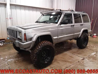 2000 Jeep Cherokee 1J4FF48S3YL174705 2000 Jeep Cherokee