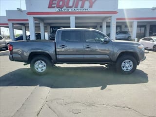 2018 Toyota Tacoma SR V6 3TMCZ5AN6JM136268 2018 Toyota Tacoma SR V6