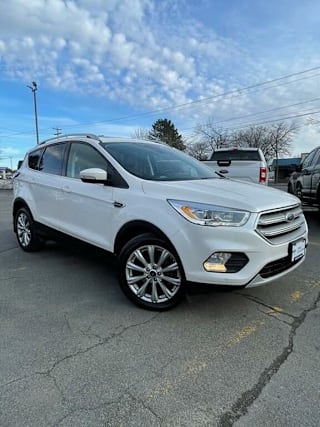 2018 Ford Escape 1FMCU9J94JUA15352 2018 Ford Escape