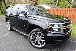 2017 Chevrolet Tahoe LT 1GNSKBKC2HR273719 2017 Chevrolet Tahoe LT