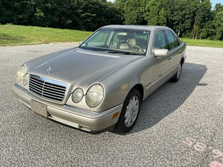 1999 Mercedes-Benz E-Class E 320 WDBJF65H7XA903849 1999 Mercedes-Benz E-Class E 320
