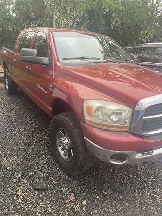 2006 Dodge Ram Pickup 3500 SLT 3D7LX39C56G137047 2006 Dodge Ram Pickup 3500 SLT