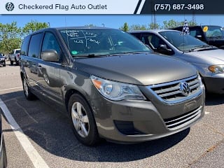 2010 Volkswagen Routan SE 2V4RW3D11AR295830 2010 Volkswagen Routan SE