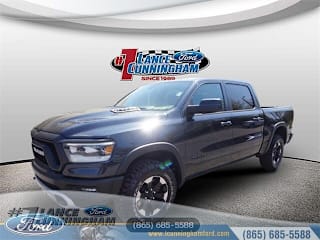 2020 Ram Pickup 1500 1C6SRFLT0LN421643 2020 Ram Pickup 1500