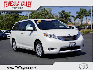 2017 Toyota Sienna XLE 8-Passenger 5TDYZ3DCXHS834185 2017 Toyota Sienna XLE 8-Passenger