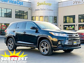 2019 Toyota Highlander LE 5TDBZRFH3KS980999 2019 Toyota Highlander LE