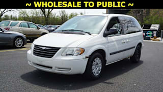 2006 Chrysler Town and Country Base 1A4GP45R76B740662 2006 Chrysler Town and Country Base