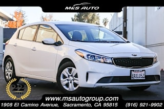 2017 Kia Forte5 LX KNAFK5A82H5693963 2017 Kia Forte5 LX
