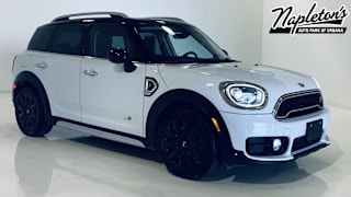 2017 MINI Countryman WMZYT5C30H3B67064 2017 MINI Countryman