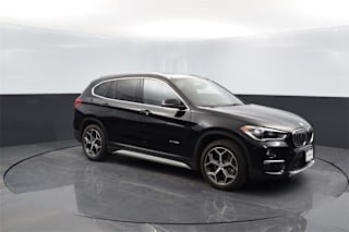 2017 BMW X1 WBXHT3Z31H4A55933 2017 BMW X1