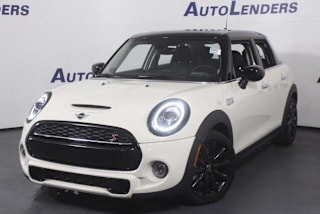 2021 MINI Hardtop 4 Door Cooper S WMWXU9C09M2P20875 2021 MINI Hardtop 4 Door Cooper S