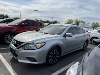 2018 Nissan Altima 1N4AL3AP1JC169765 2018 Nissan Altima