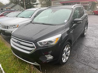 2017 Ford Escape Titanium 1FMCU9J97HUB23460 2017 Ford Escape Titanium