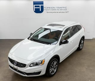 2018 Volvo V60 Cross Country YV440MWK1J2051561 2018 Volvo V60 Cross Country