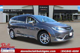 2019 Chrysler Pacifica Limited 2C4RC1GG8KR746678 2019 Chrysler Pacifica Limited