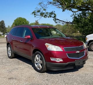 2011 Chevrolet Traverse LT 1GNKRGED0BJ226904 2011 Chevrolet Traverse LT