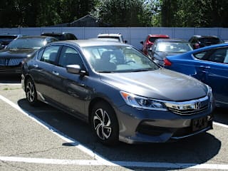 2017 Honda Accord LX 1HGCR2F36HA211565 2017 Honda Accord LX