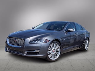 2017 Jaguar XJL Supercharged SAJWA2GE5HMW06131 2017 Jaguar XJL Supercharged