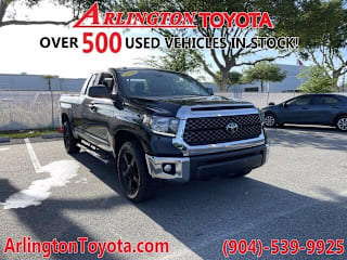 2019 Toyota Tundra SR5 5TFRM5F19KX137361 2019 Toyota Tundra SR5
