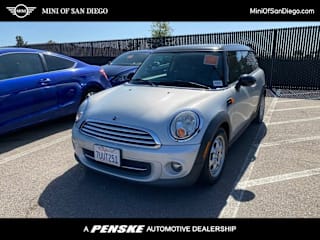 2014 MINI Clubman Cooper WMWZF3C5XET492862 2014 MINI Clubman Cooper