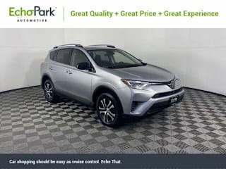 2018 Toyota RAV4 LE JTMBFREV0JJ217804 2018 Toyota RAV4 LE