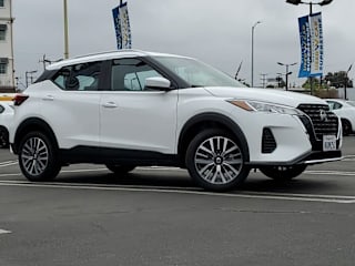 2021 Nissan Kicks 3N1CP5CV4ML469889 2021 Nissan Kicks