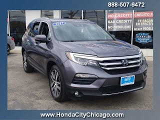 2017 Honda Pilot Touring 5FNYF6H99HB013317 2017 Honda Pilot Touring