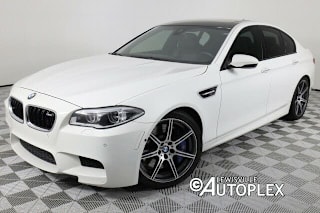 2015 BMW M5 Base WBSFV9C57FD595091 2015 BMW M5 Base