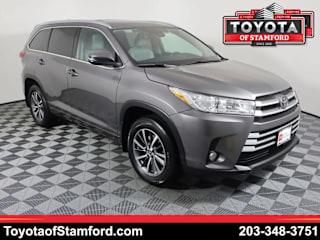 2018 Toyota Highlander XLE 5TDJZRFH5JS892689 2018 Toyota Highlander XLE