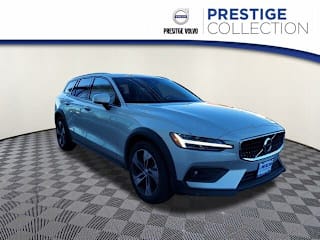 2021 Volvo V60 Cross Country YV4102WK2M1069830 2021 Volvo V60 Cross Country