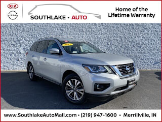 2017 Nissan Pathfinder SL 5N1DR2MM8HC641113 2017 Nissan Pathfinder SL