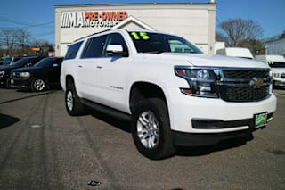 2015 Chevrolet Suburban LT 1500 1GNSKJKC2FR541109 2015 Chevrolet Suburban LT 1500