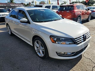 2013 Volkswagen Passat TDI SE 1VWBN7A34DC052647 2013 Volkswagen Passat TDI SE